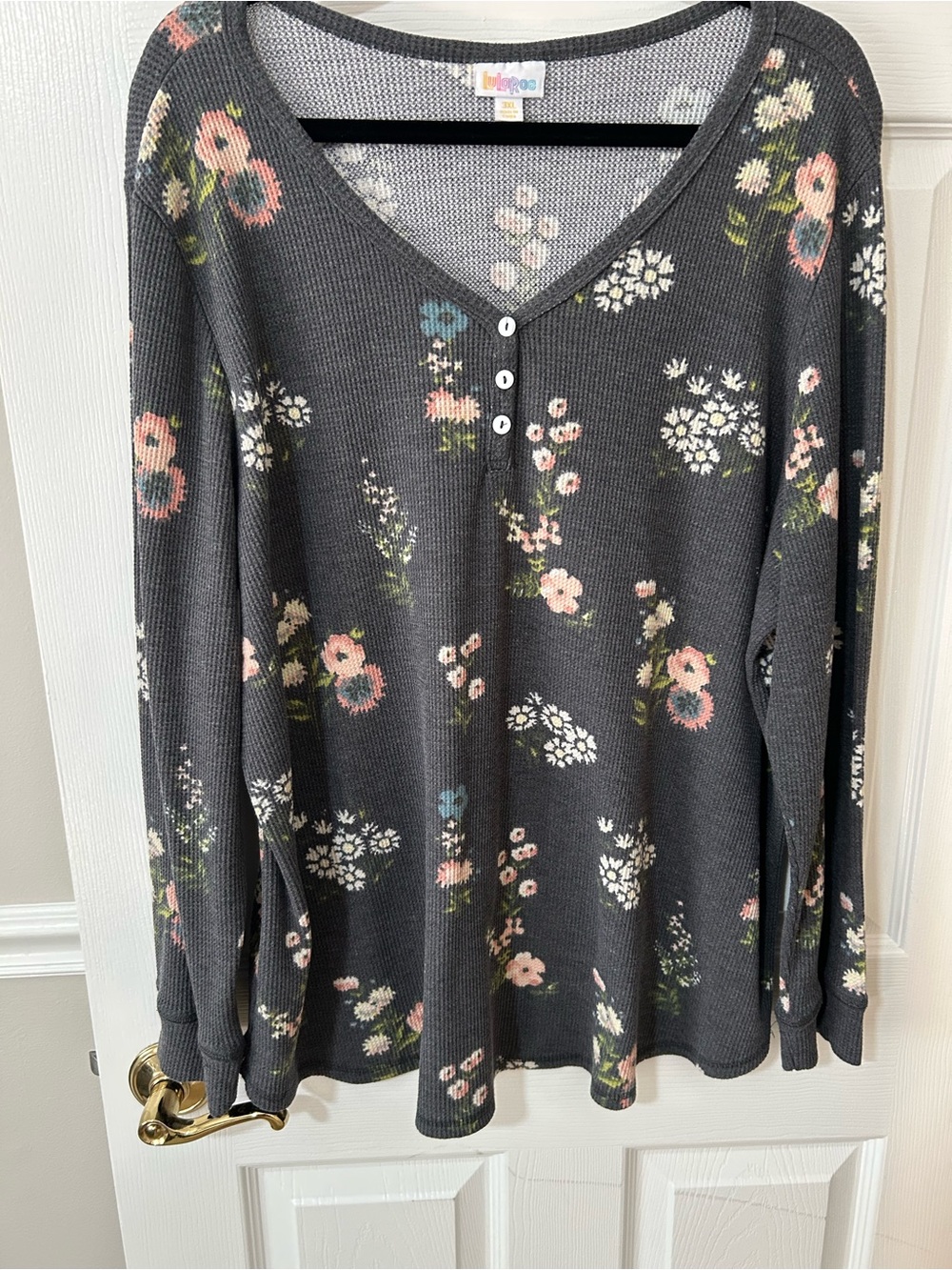 LuLaRoe 3X Ruby Charcoal Floral Waffle-Knit Long Sleeve Top